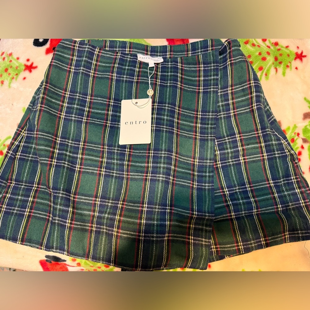 Entro Blue and Green Plaid Mini Skort NWT